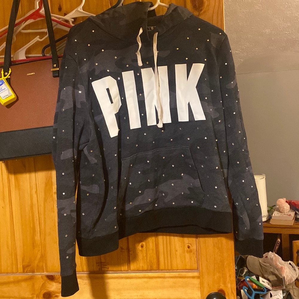 XL PINK Victorias Secret Hoodie with rhinestones